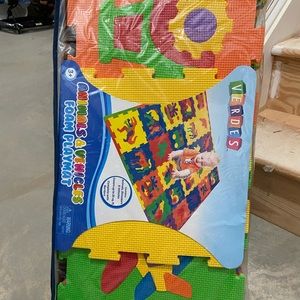 Baby foam mat